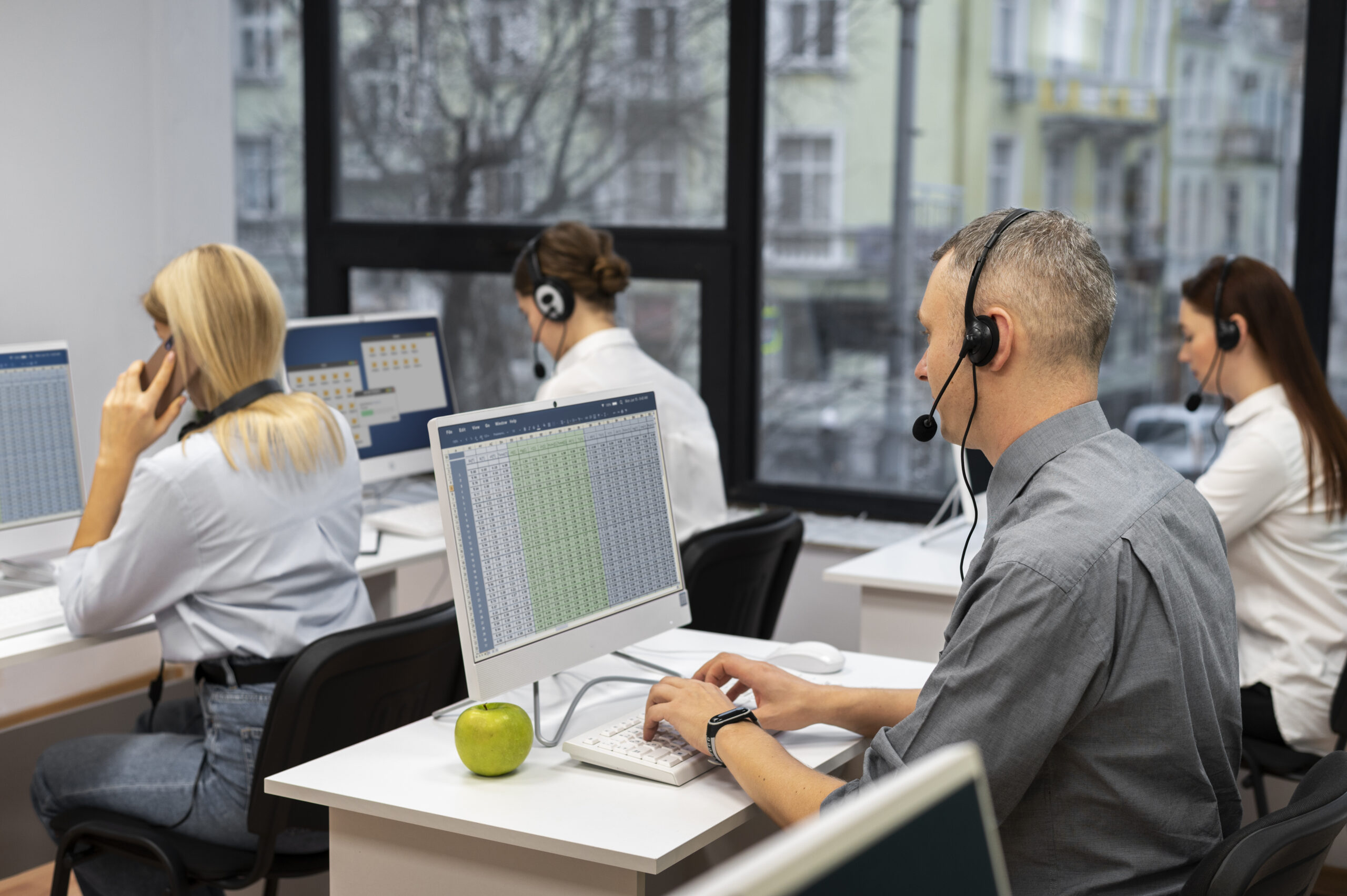 How Call Center Software is Reshaping Businesses
